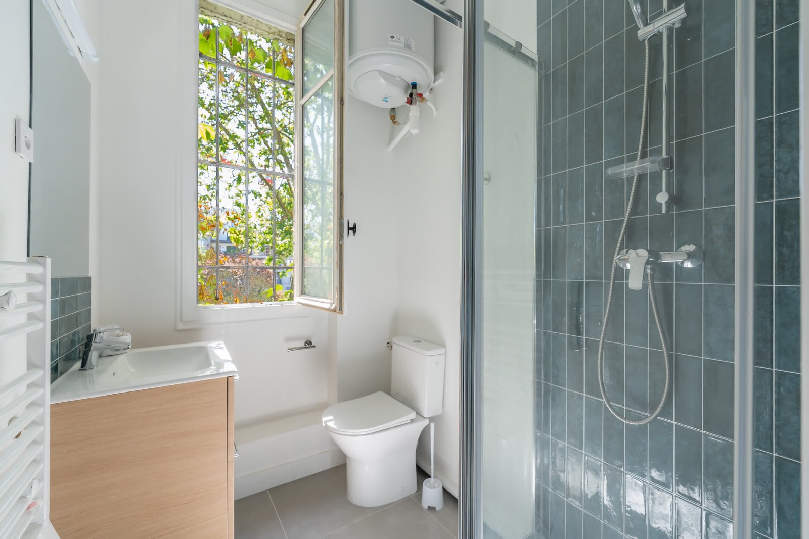 Suite 6 - Image 5